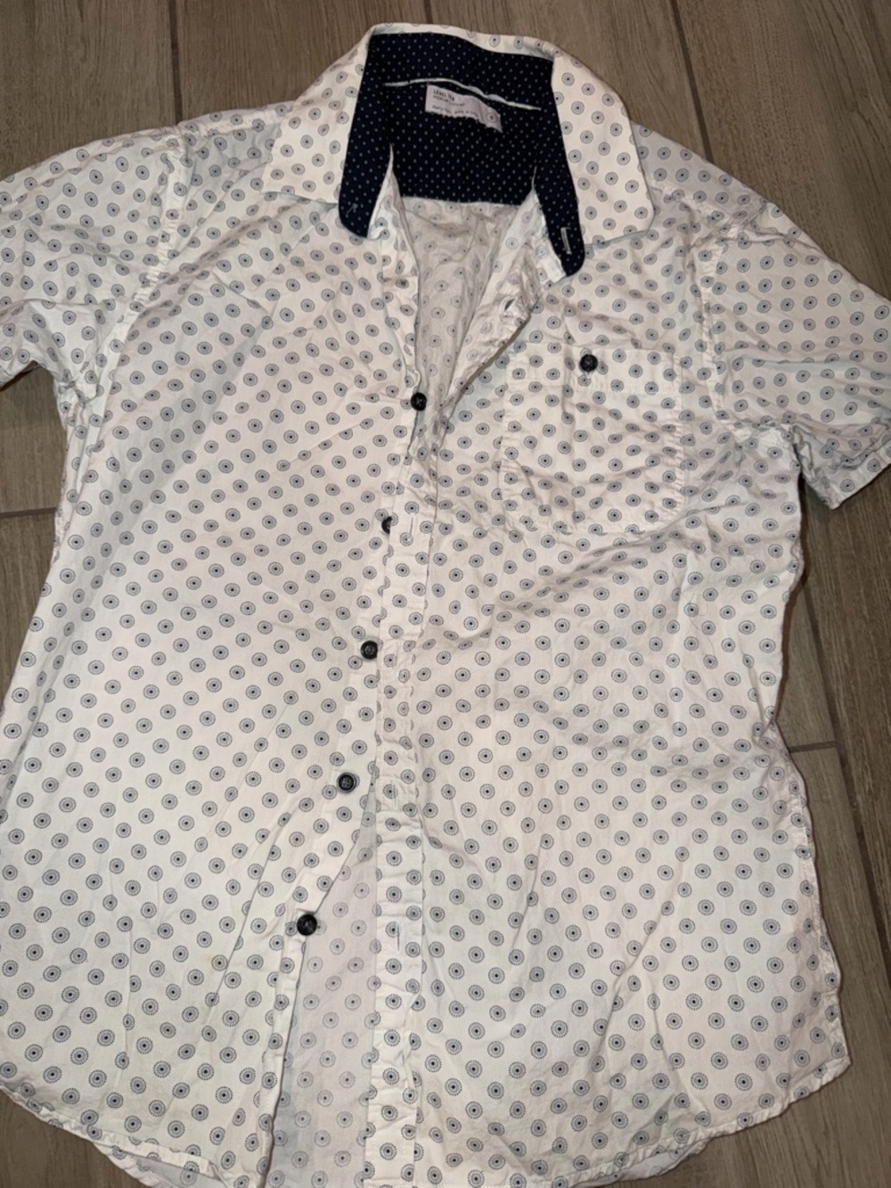 Men's White Short-Sleeve Button-Down Shirt with Navy Dot Print
